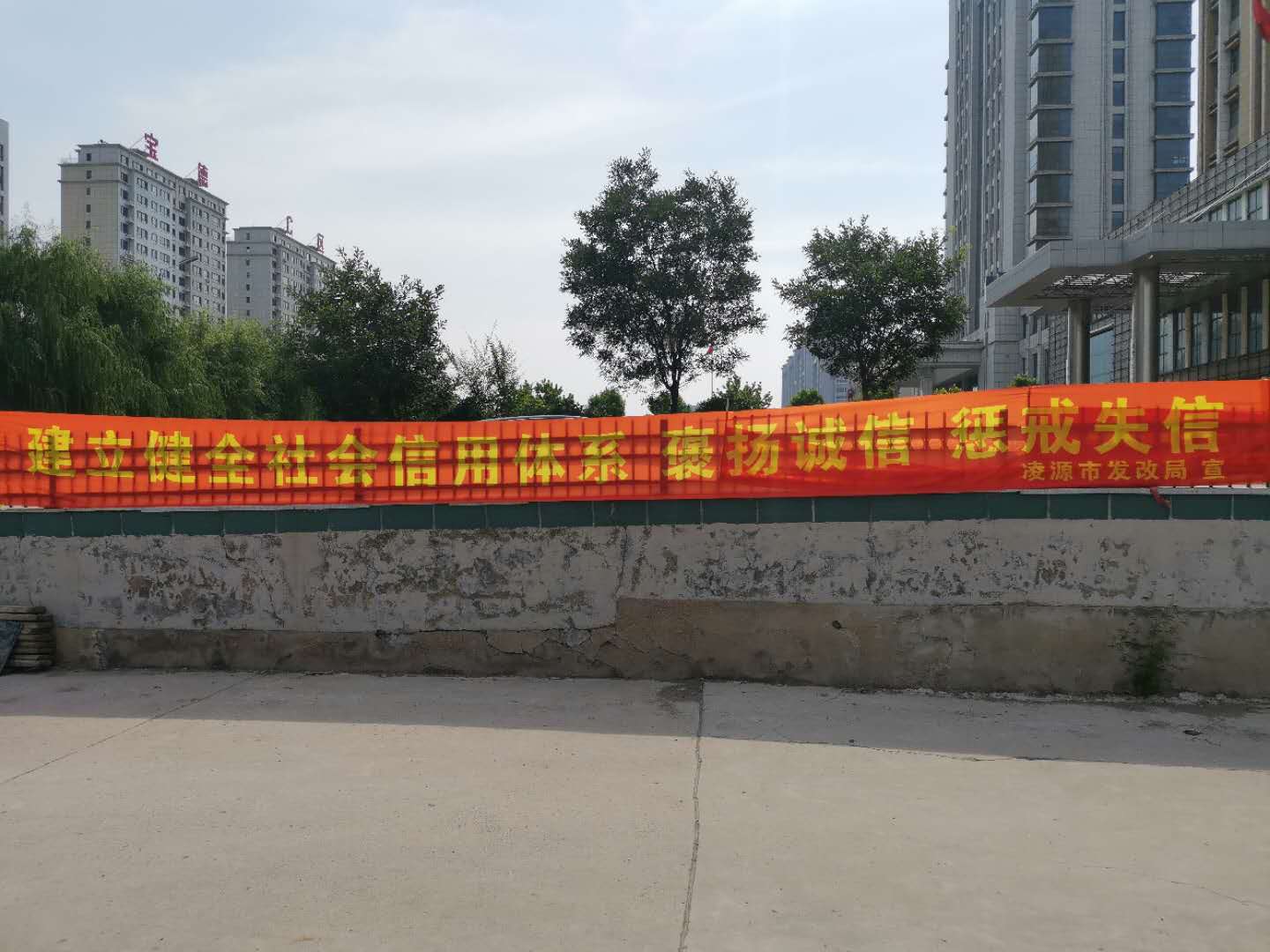 daa07324466e09114aafe9041c0398f.jpg